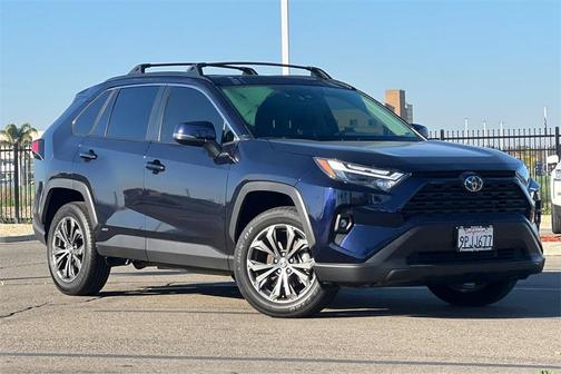 2024 Toyota RAV4 Hybrid XLE Premium