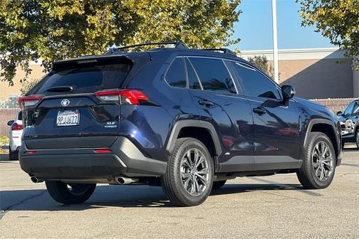 2024 Toyota RAV4 Hybrid XLE Premium