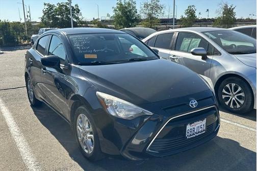 2017 Toyota Yaris iA Base