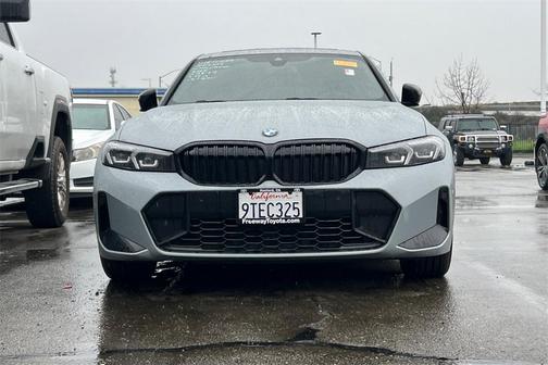 2025 BMW 330 330i xDrive