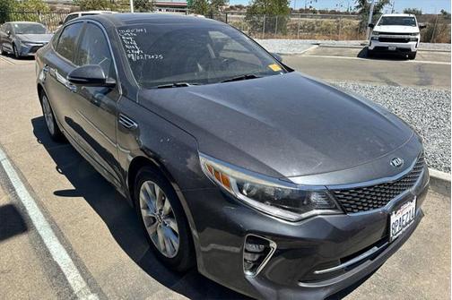 2018 Kia Optima S