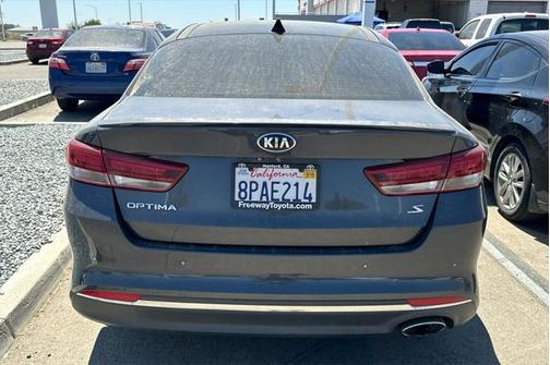 2018 Kia Optima S