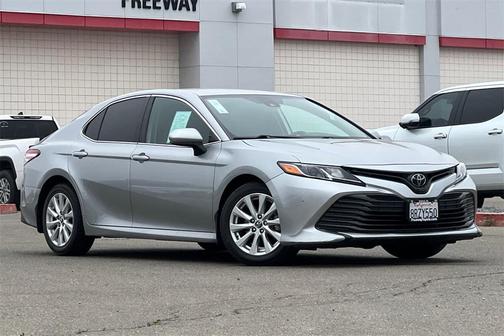 2020 Toyota Camry LE