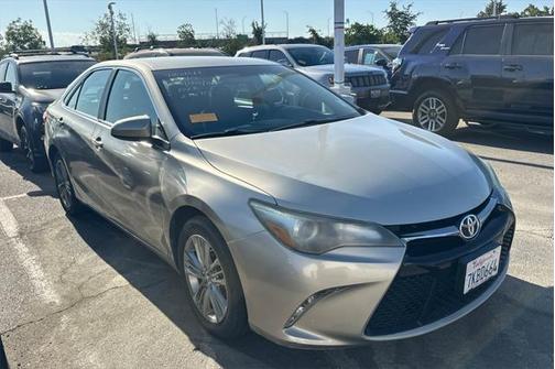 2015 Toyota Camry SE
