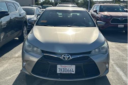 2015 Toyota Camry SE
