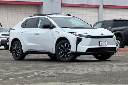 2026 Toyota bZ XLE Plus