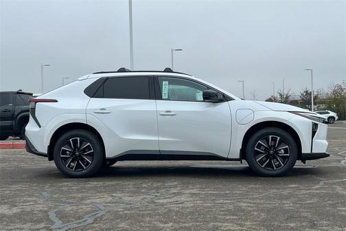 2026 Toyota bZ XLE Plus