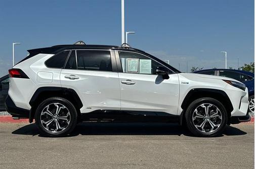 2024 Toyota RAV4 Prime XSE