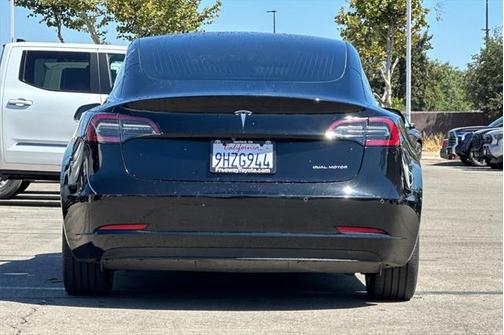2020 Tesla Model 3 Long Range