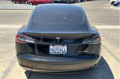 2020 Tesla Model 3 Long Range