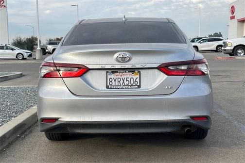 2022 Toyota Camry LE