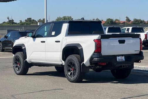 Ice Cap w/Black Roof 2026 Toyota Tacoma Hybrid TRD Pro