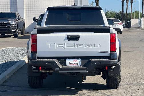 Ice Cap w/Black Roof 2026 Toyota Tacoma Hybrid TRD Pro
