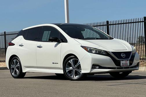 2-Tone White/Black 2019 Nissan Leaf SL