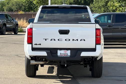 Ice Cap 2026 Toyota Tacoma SR5