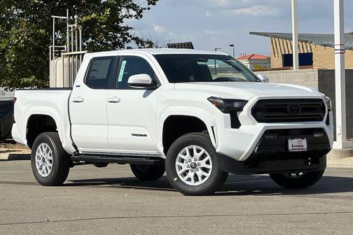 Ice Cap 2026 Toyota Tacoma SR5