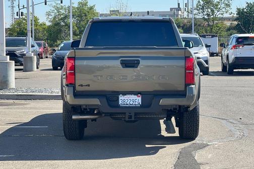 2025 Toyota Tacoma TRD Off Road