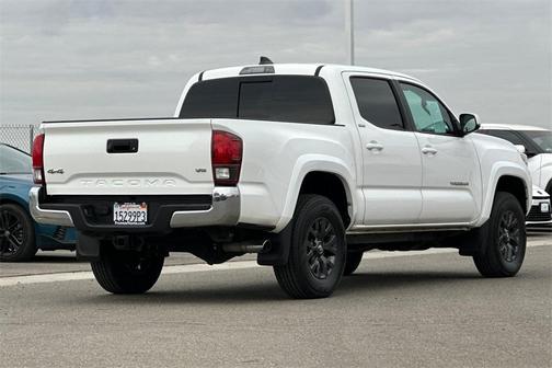 2022 Toyota Tacoma SR5