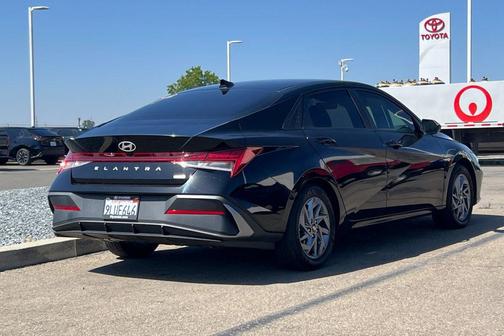 Abyss Black 2024 Hyundai ELANTRA HEV Blue