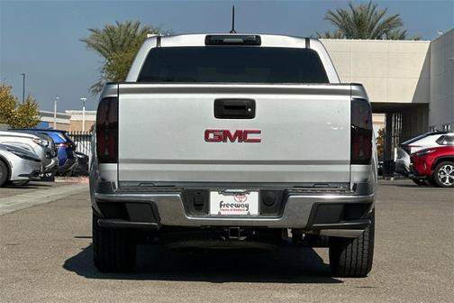 2017 GMC Canyon Base