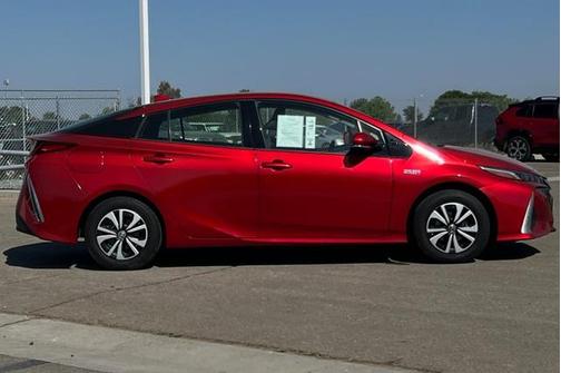 2019 Toyota Prius Prime Plus