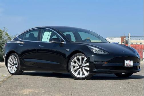 2019 Tesla Model 3 Standard Range Plus