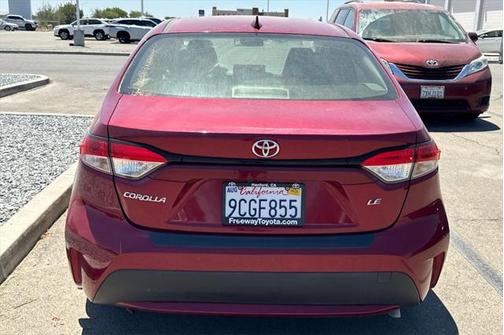 2022 Toyota Corolla LE