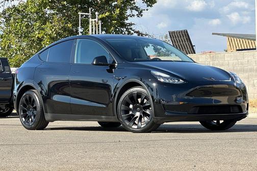 Solid Black 2021 Tesla Model Y Long Range