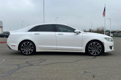 2020 Lincoln MKZ Hybrid Reserve