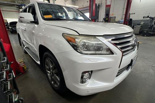 Starfire Pearl 2014 Lexus LX 570 Base