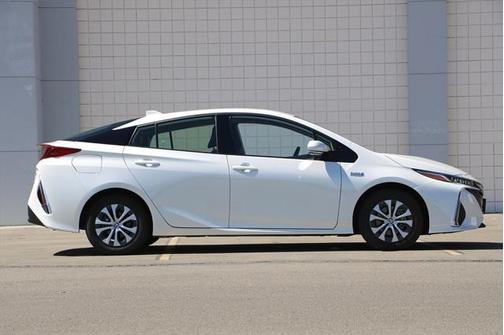 2020 Toyota Prius Prime XLE