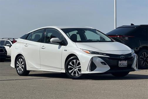2020 Toyota Prius Prime XLE