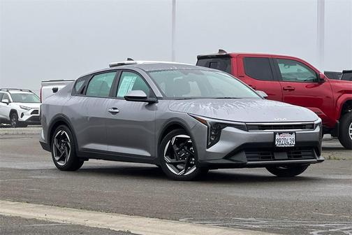 2025 Kia K4 EX