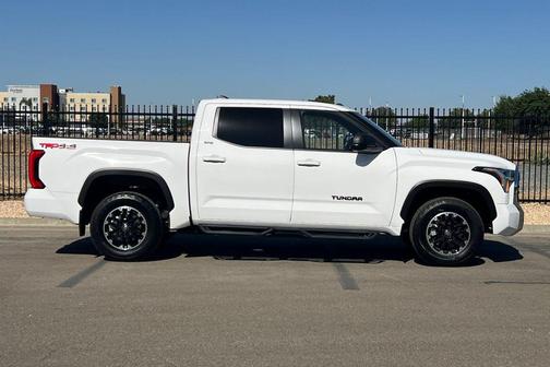 Ice Cap 2026 Toyota Tundra SR5