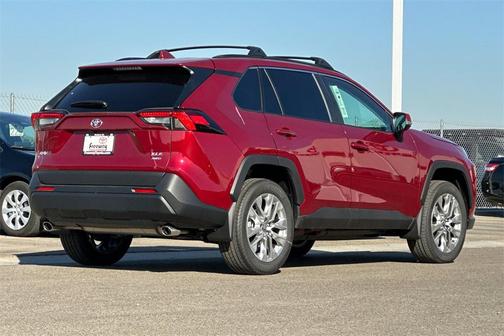 2025 Toyota RAV4 XLE Premium