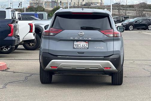 2022 Nissan Rogue Platinum