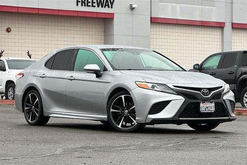 2020 Toyota Camry XSE