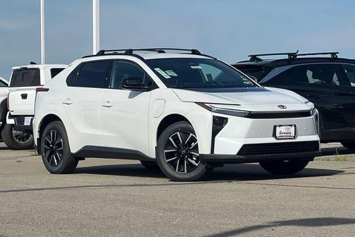 Wind Chill Pearl 2026 Toyota bZ XLE Plus
