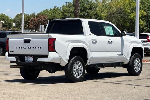 Ice Cap 2025 Toyota Tacoma SR5