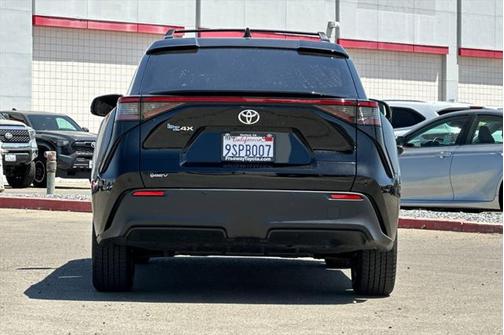 2025 Toyota bZ4X XLE