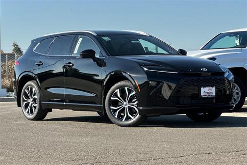 2025 Toyota Crown Signia XLE