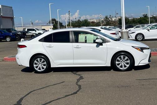 Ice Cap 2023 Toyota Corolla LE