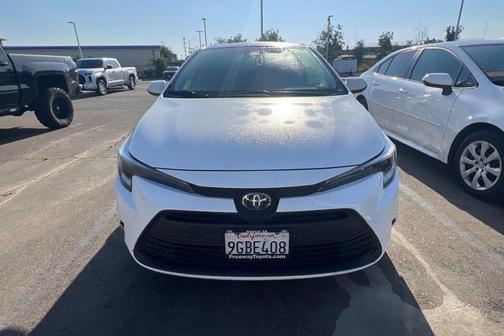Ice Cap 2023 Toyota Corolla LE