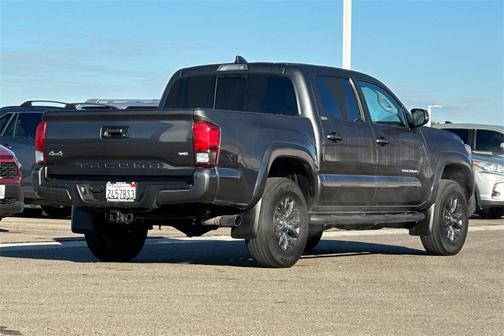 2023 Toyota Tacoma SR5