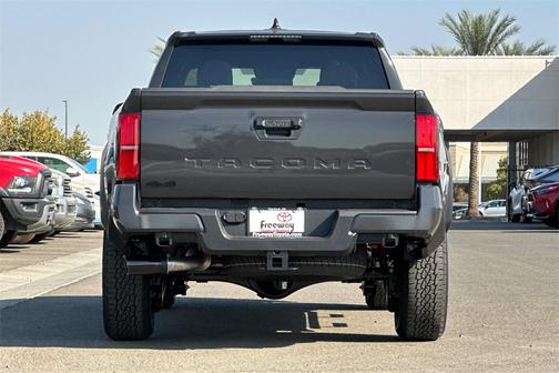 2025 Toyota Tacoma TRD Off-Road