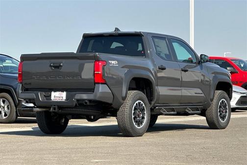 2025 Toyota Tacoma TRD Off-Road