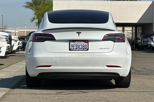 2023 Tesla Model 3 Performance