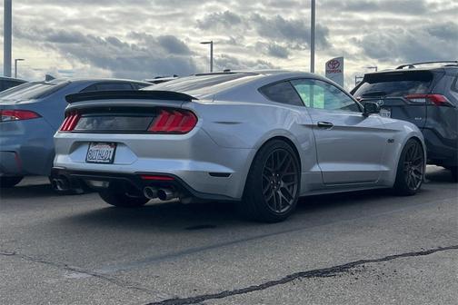 2018 Ford Mustang GT Premium
