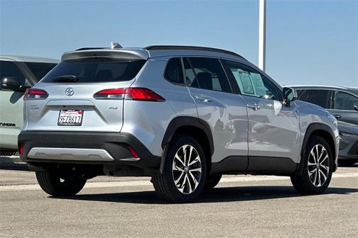2023 Toyota Corolla Cross XLE