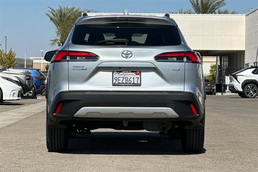 2023 Toyota Corolla Cross XLE